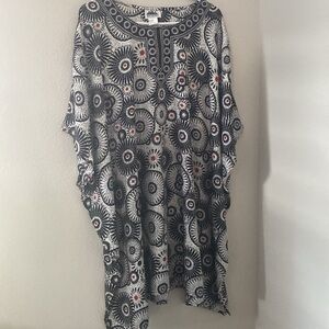 Metropolitan Handkerchief Style Black, Red Artsy Tunic Top, One Size